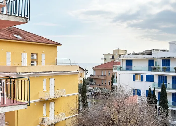 200 Mt Dal Mare - Due Balconi E Vista Sul Mare *